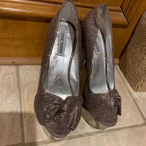 Steve Madden Glitter Vintage Platform Heel